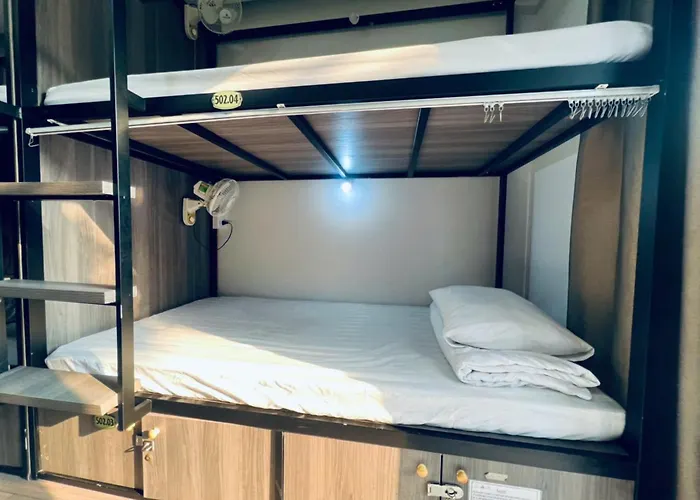 Hotel a capsule Anew & Sleepbox *