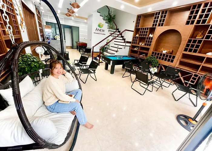 Anew & Sleepbox Capsule hotel Ha Long